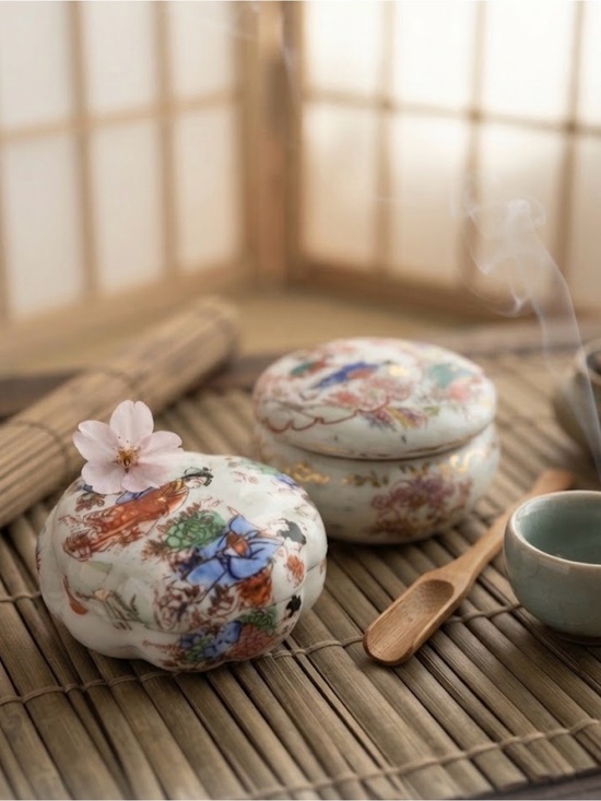 Japanese Weekend Other - VTG 2 antique, hand-painted Japanese porcelain trinket boxes